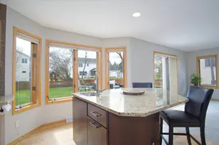 7301 Southern Oak Pl, Madison, WI 53719 - Photo 9