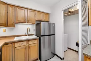 17 Golf Course Rd, Madison, WI 53704 - Photo 15