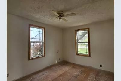 119 &amp; 121 Main Street, Lynxville, WI 54626 - Photo 15
