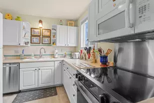 S6185 Bluff Rd, Merrimac, WI 53561 - Photo 9