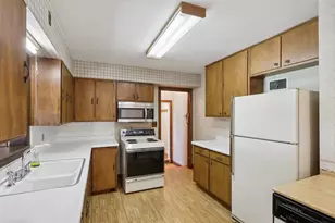 208 N Main St, Verona, WI 53593 - Photo 13