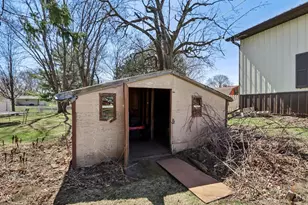 208 N Main St, Verona, WI 53593 - Photo 43