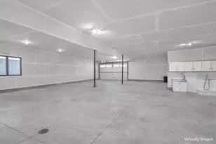 W2821 Fonda Ln, Belleville, WI 53508 - Photo 5