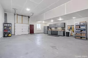 W2821 Fonda Ln, Belleville, WI 53508 - Photo 7