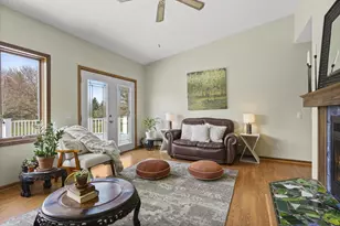 4633 Toepfer Rd, Middleton, WI 53562 - Photo 9