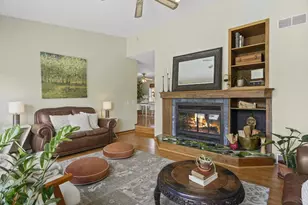 4633 Toepfer Rd, Middleton, WI 53562 - Photo 7