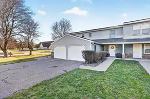 1403 8th St, Reedsburg, WI 53959 - Photo 3