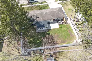 117 S Pontiac Dr, Janesville, WI 53545 - Photo 45