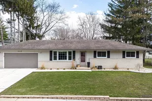 117 S Pontiac Dr, Janesville, WI 53545 - Photo 3