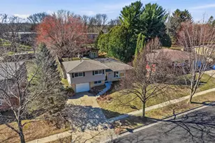 7207 Fortune Dr, Middleton, WI 53562 - Photo 31