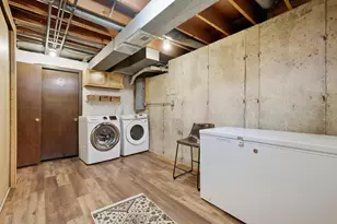 7207 Fortune Dr, Middleton, WI 53562 - Photo 25