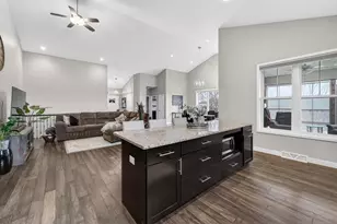 1823 S Brooklyn Dr, Stoughton, WI 53589 - Photo 11