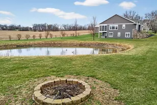 1823 S Brooklyn Dr, Stoughton, WI 53589 - Photo 43