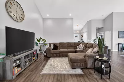 1823 S Brooklyn Drive, Stoughton, WI 53589 - Photo 7