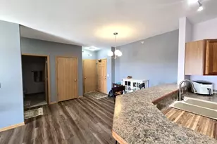 3848 Maple Grove Dr, Madison, WI 53719 - Photo 3