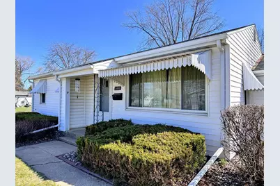 1400 S 11th Street, Prairie Du Chien, WI 53821 - Photo 7