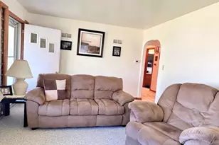 1400 S 11th St, Prairie Du Chien, WI 53821 - Photo 9