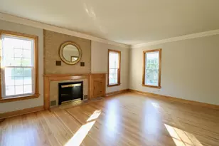 2331 W St Lawrence Ave, Beloit, WI 53511 - Photo 5