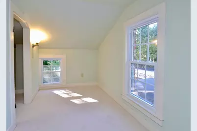 2331 W St Lawrence Avenue, Beloit, WI 53511 - Photo 17