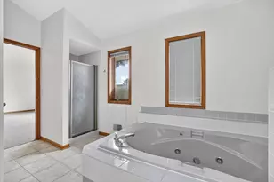 224 Deer Ridge Dr, West Bend, WI 53095 - Photo 23