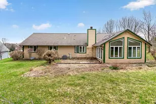 224 Deer Ridge Dr, West Bend, WI 53095 - Photo 37