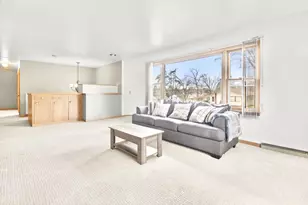 612 Roosevelt St, Fort Atkinson, WI 53538 - Photo 5