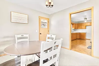 612 Roosevelt Street, Fort Atkinson, WI 53538 - Photo 17