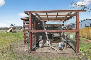 108 E 4th St, Mazomanie, WI 53560 - Photo 43