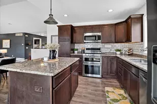 108 E 4th St, Mazomanie, WI 53560 - Photo 15