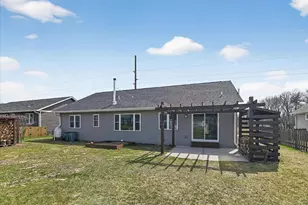 108 E 4th St, Mazomanie, WI 53560 - Photo 41