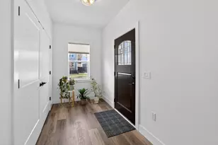 4889 Arugula Rd, Fitchburg, WI 53711 - Photo 5