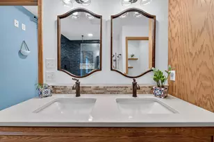 502 Nichols Rd, Monona, WI 53716 - Photo 25