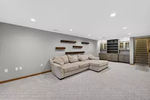 502 Nichols Rd, Monona, WI 53716 - Photo 33