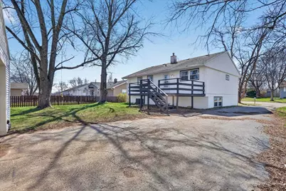 2043 Linway Drive, Beloit, WI 53511 - Photo 55
