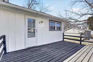 2043 Linway Dr, Beloit, WI 53511 - Photo 49