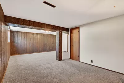 2043 Linway Drive, Beloit, WI 53511 - Photo 41