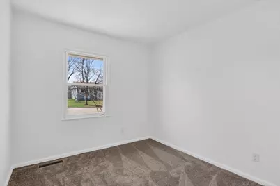 2043 Linway Drive, Beloit, WI 53511 - Photo 33