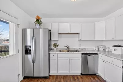 2043 Linway Drive, Beloit, WI 53511 - Photo 23