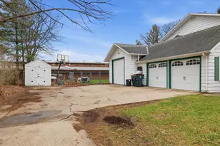 1148 W Highland St, Whitewater, WI 53190 - Photo 21