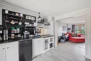 1148 W Highland St, Whitewater, WI 53190 - Photo 9