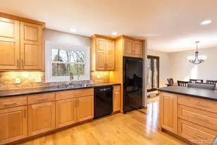 4930 Hickory Trail, Middleton, WI 53562 - Photo 11