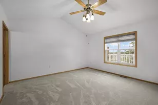 6309 Kilpatrick Ln, Madison, WI 53718 - Photo 19