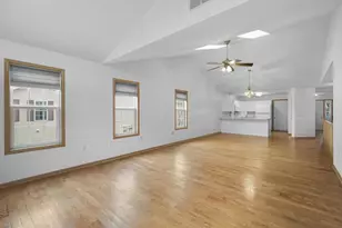 6309 Kilpatrick Ln, Madison, WI 53718 - Photo 7