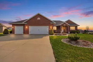 3034 Saddle Brooke Trail, Sun Prairie, WI 53590 - Photo 1