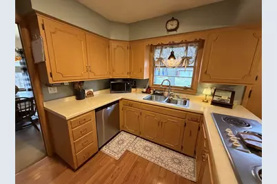 331 Bowman Road, Wisconsin Dells, WI 53965 - Photo 5
