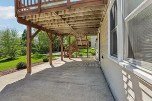 422 Oakwood Dr, Oregon, WI 53575 - Photo 45