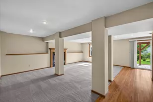 422 Oakwood Dr, Oregon, WI 53575 - Photo 37