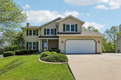 422 Oakwood Drive, Oregon, WI 53575 - Photo 1