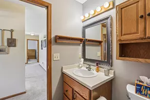 422 Oakwood Dr, Oregon, WI 53575 - Photo 23