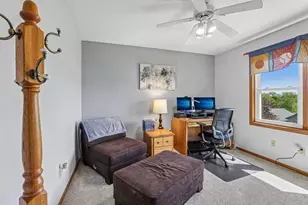 422 Oakwood Dr, Oregon, WI 53575 - Photo 15